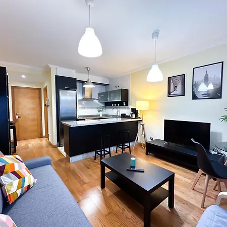 Apartamento Con Garaje, Centrico Y Luminoso Pontevedra Exterior photo